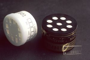 800px-Radon_test_kit